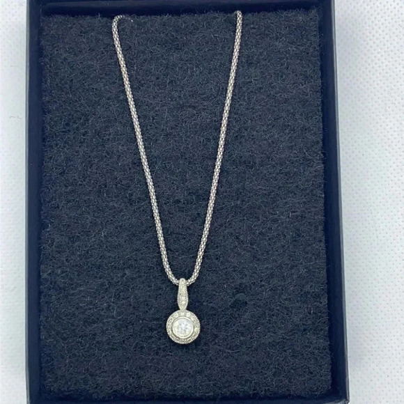 Sterling Silver and center round brilliant‎ CZ sparkly 18” necklace - Picture 1 of 8